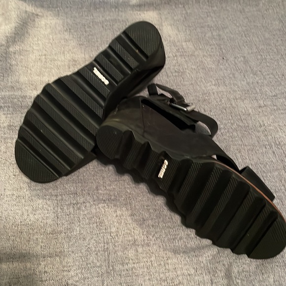 Sorel Ankle platform strap heels - Picture 5 of 5